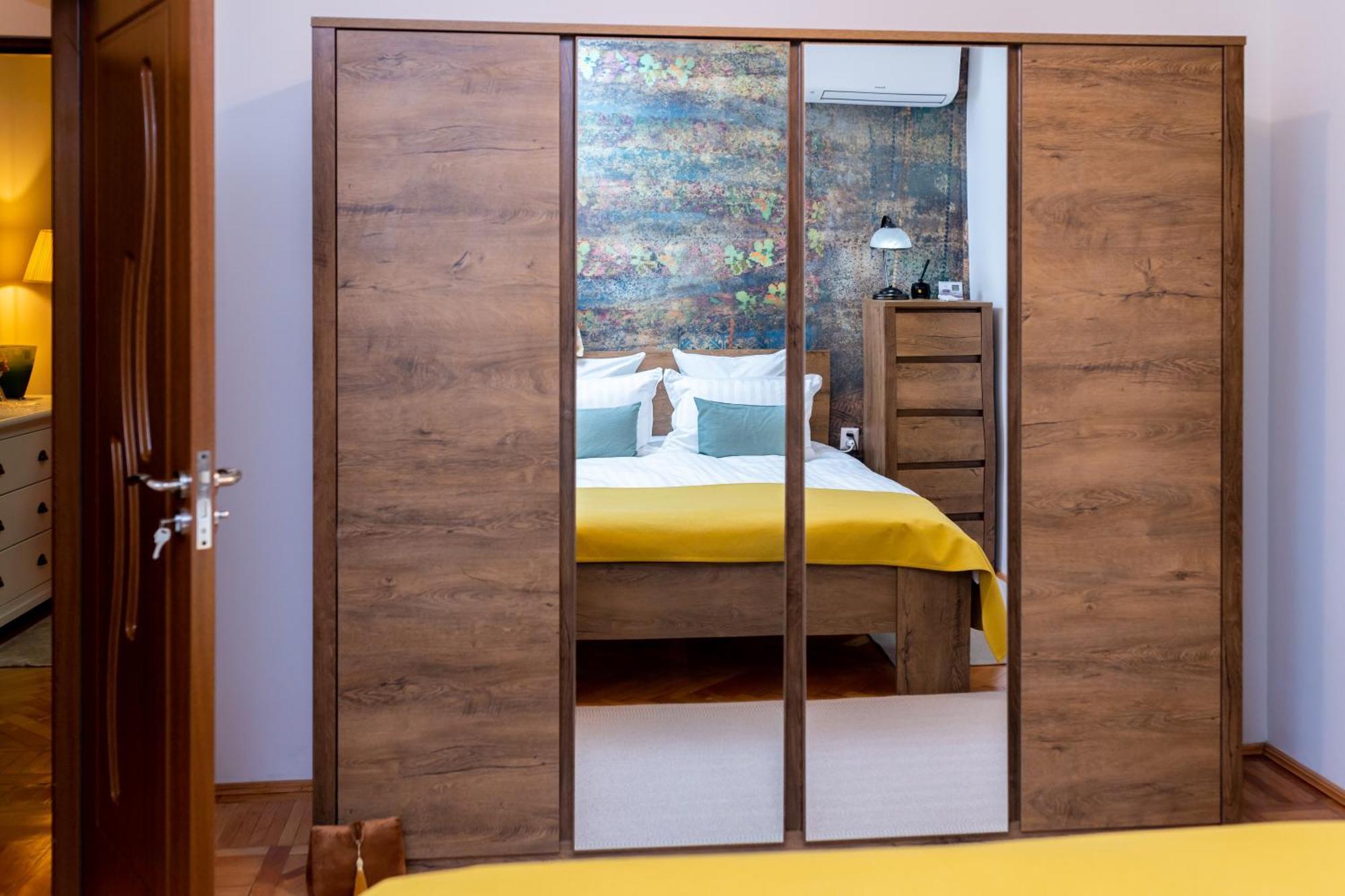 Apartament Octavia Hunedoara Extérieur photo
